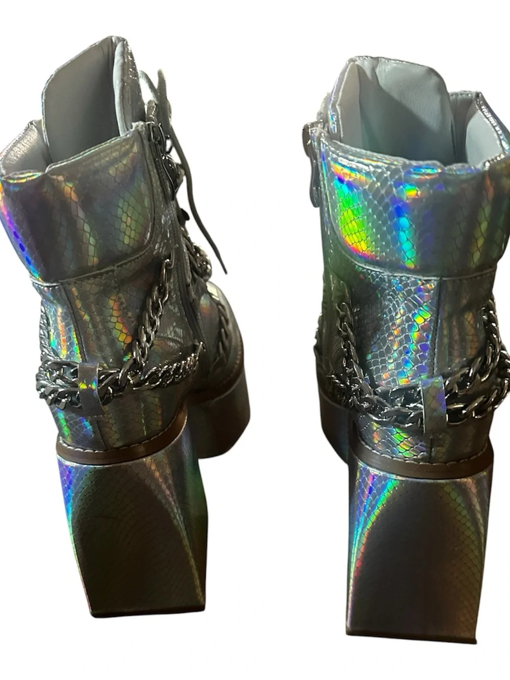 Brand New Holographic Ochotoros Platform Lace-Up Ankle Boots - Silver